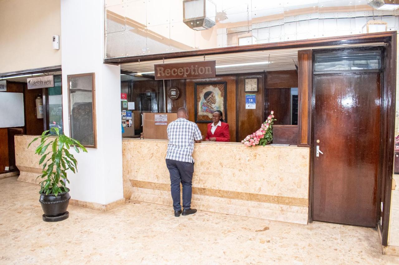 Ambassadeur Hotel Nairobi Zewnętrze zdjęcie
